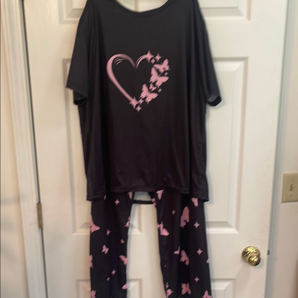 UNBRANDED PJ’S TOP AND BOTTOMS SIZE 1X NWOT